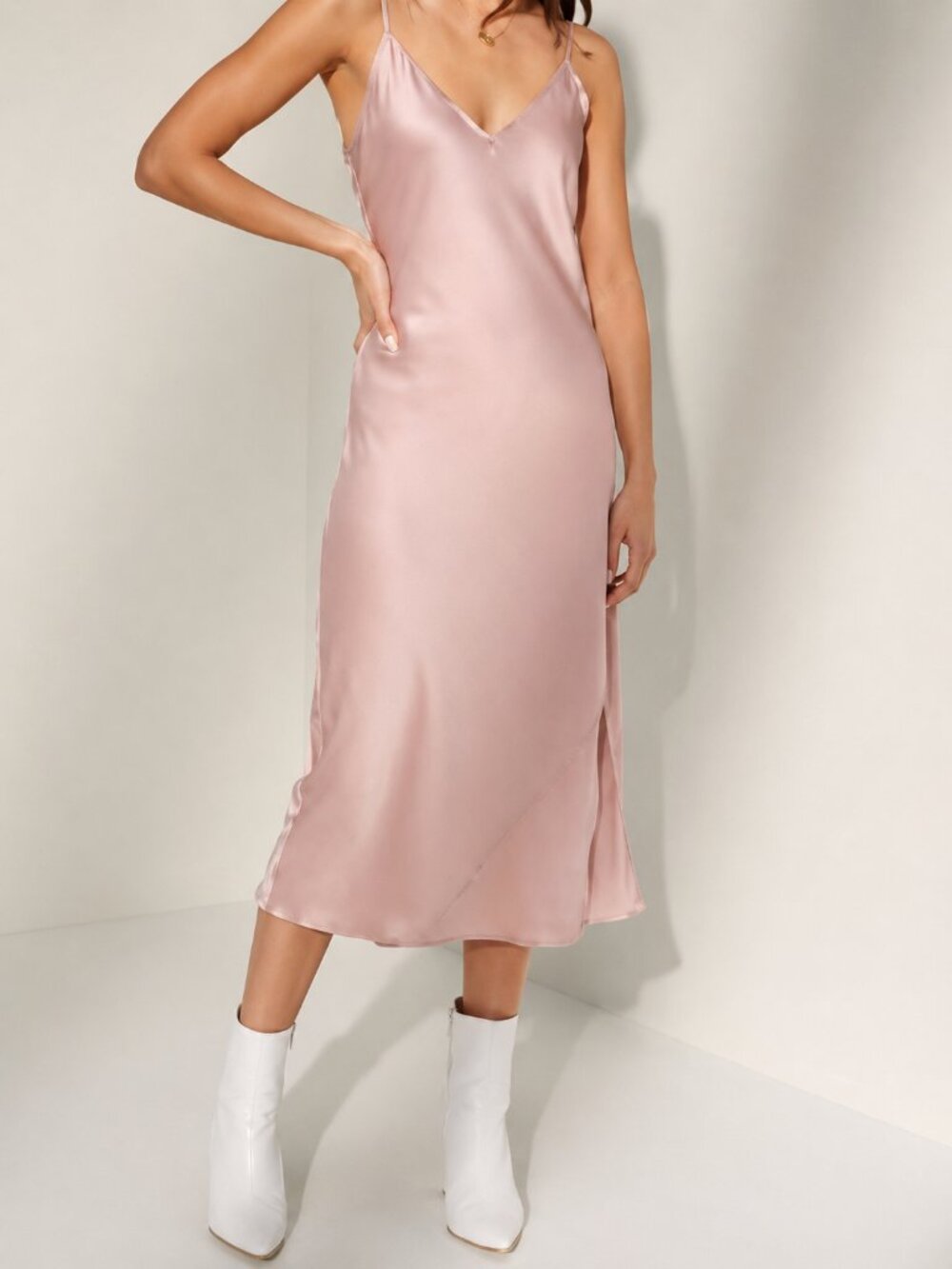 NWOT Aritzia Wilfred Only Slip Dress Soft Blush Pink Satin Midi Dress Small